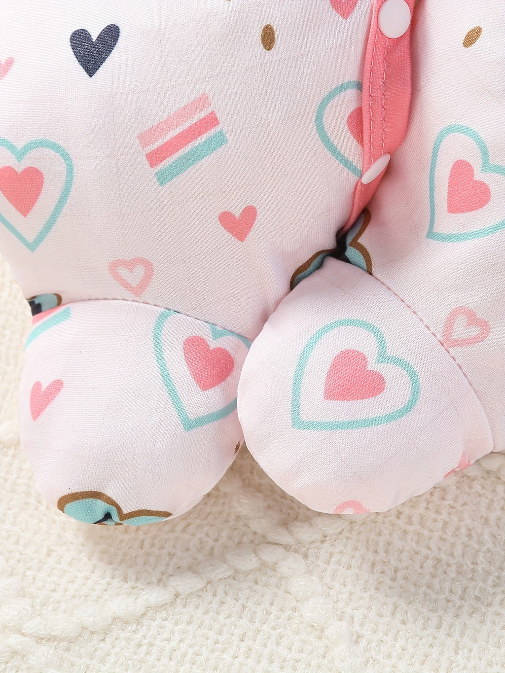 9-Pack Baby Girl Footed Jumpsuit Set – Long Sleeve Love Hearts Design with Bunny Hats & Bibs – Stylish & Comfy Outdoor Wear for Infants
